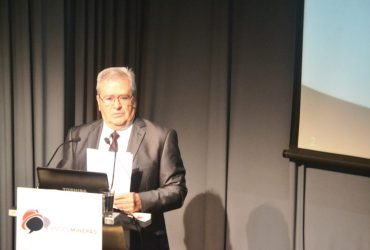 Saludo en el Mes de la Minería