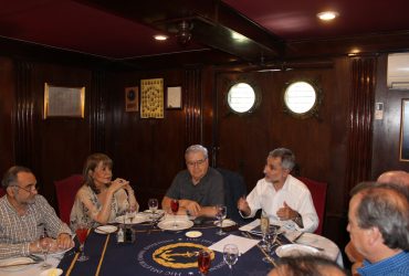 Socios de Voces Mineras analizaron situación de Ventanas con experto de Cochilco