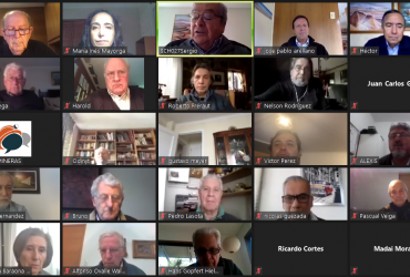 Foro de Voces Mineras analizó el escenario económico y el aporte de Codelco y la minería privada