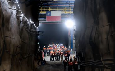 Las contribuciones del modelo minero mixto al desarrollo de Chile